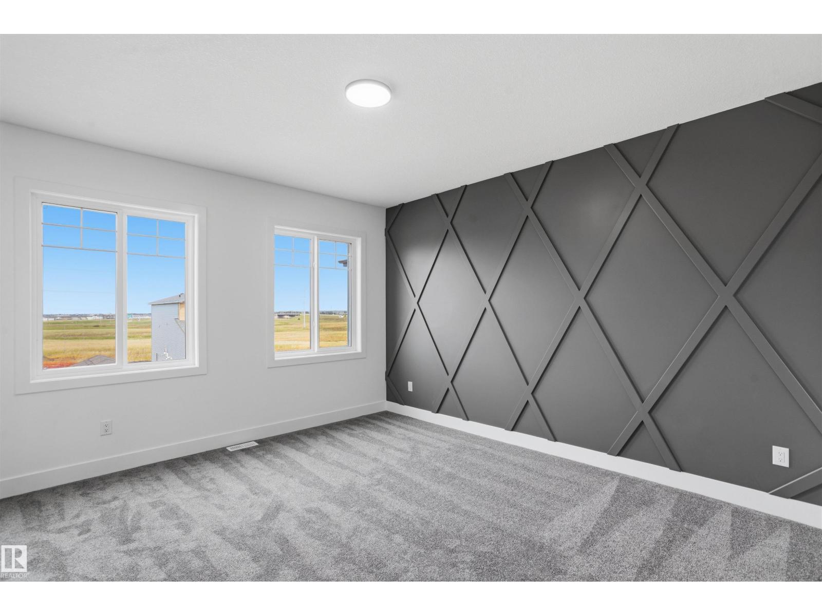 2135 1 AV SW - 32