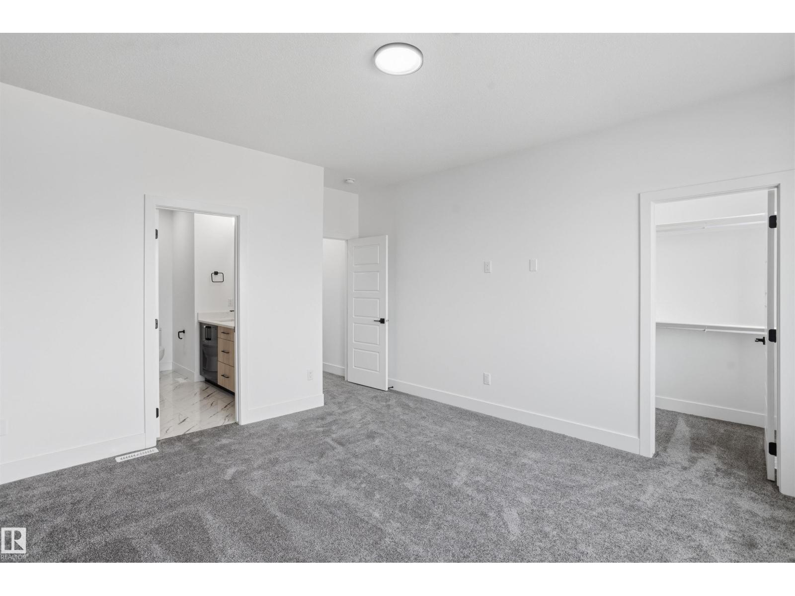 2135 1 AV SW - 34