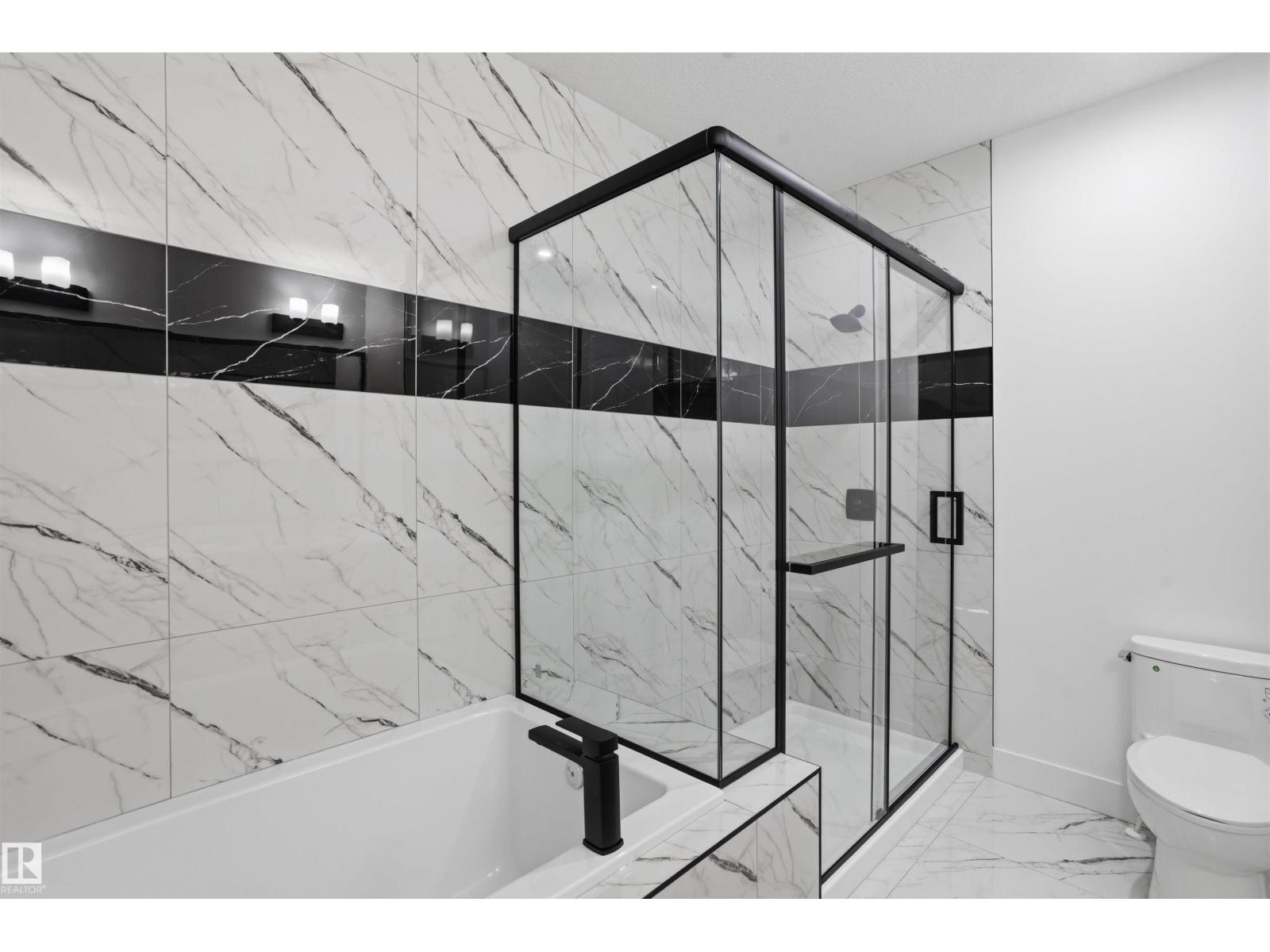 2135 1 AV SW - 36