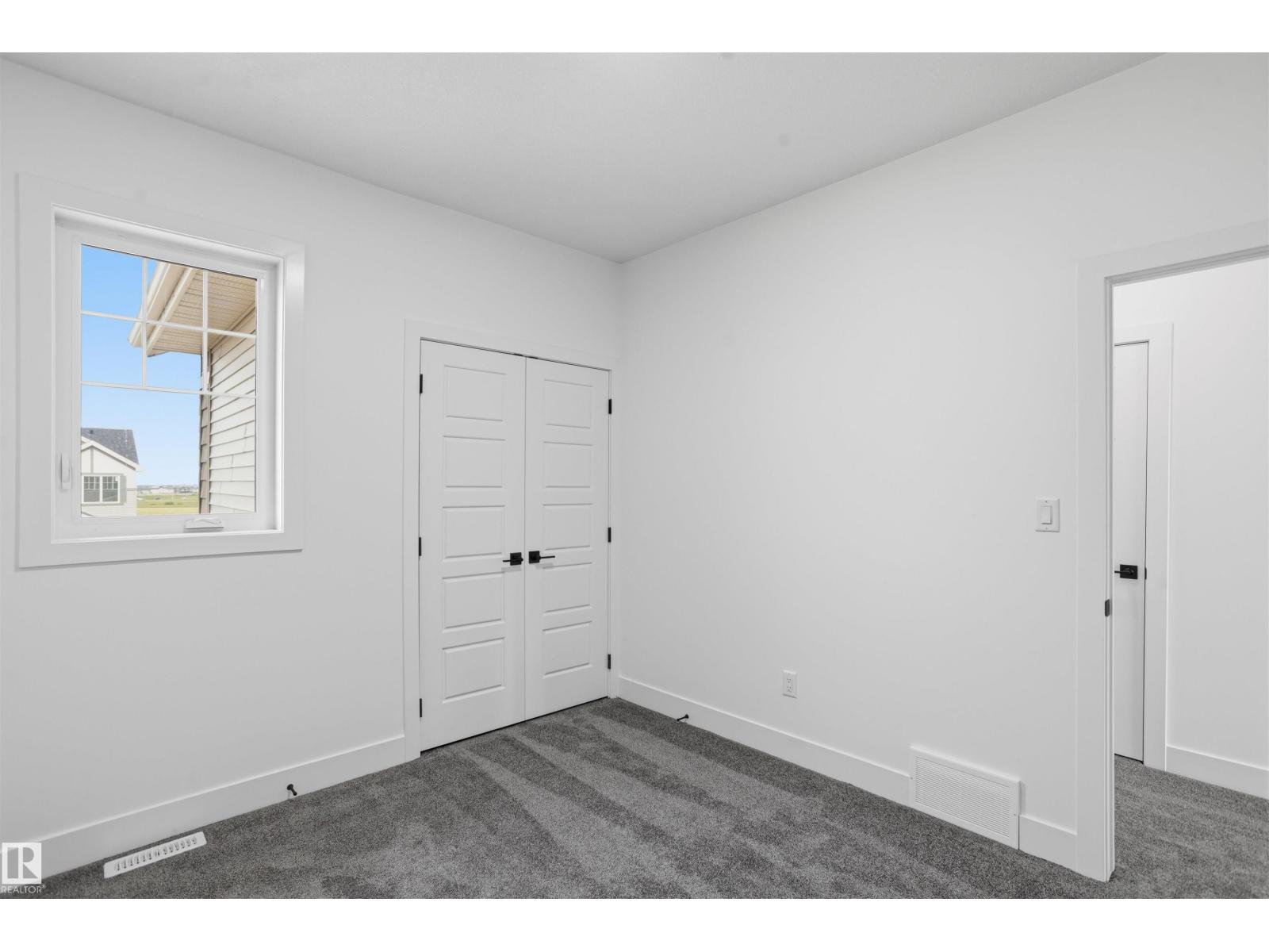 2135 1 AV SW - 39