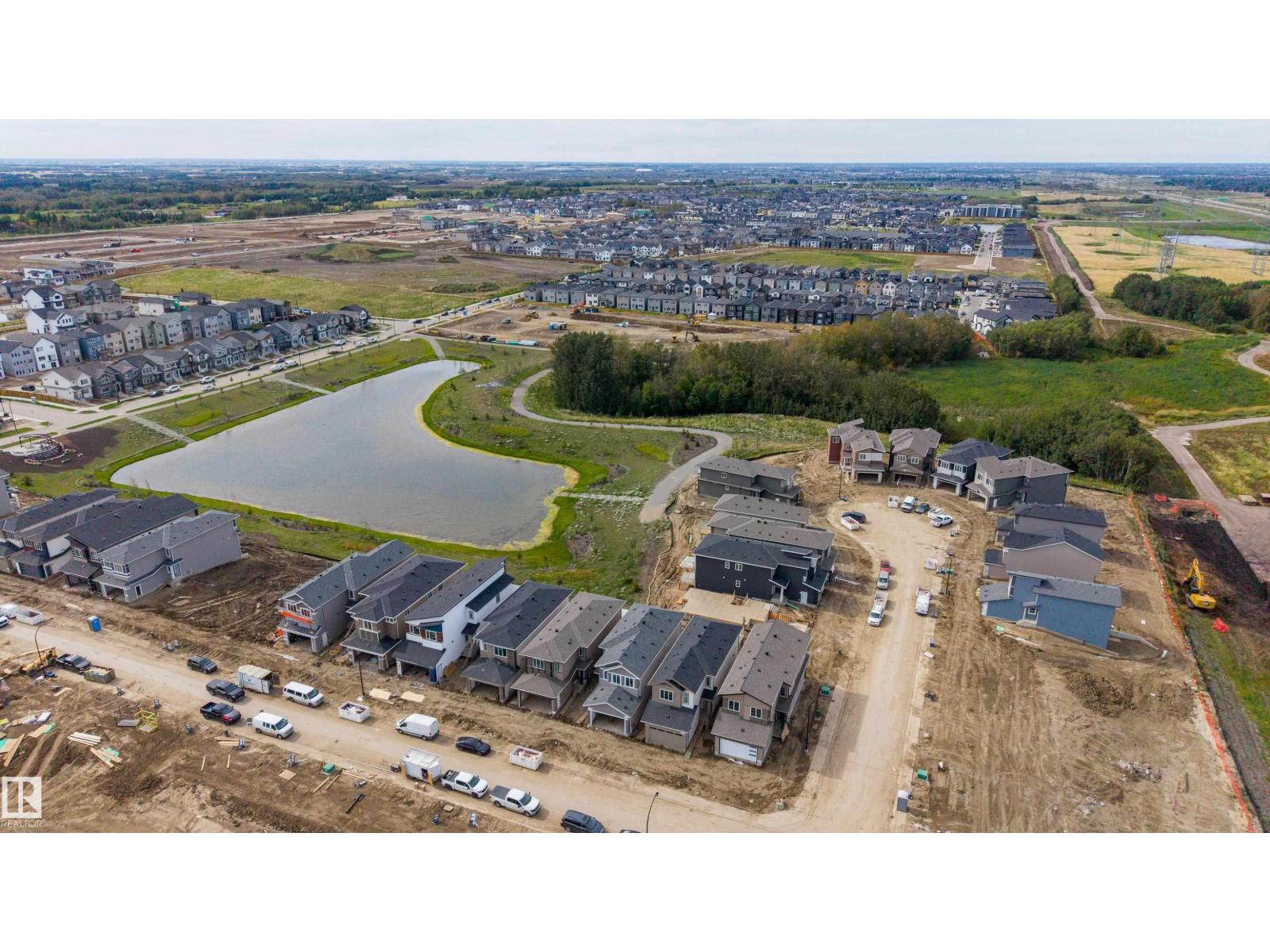 2135 1 AV SW - 52