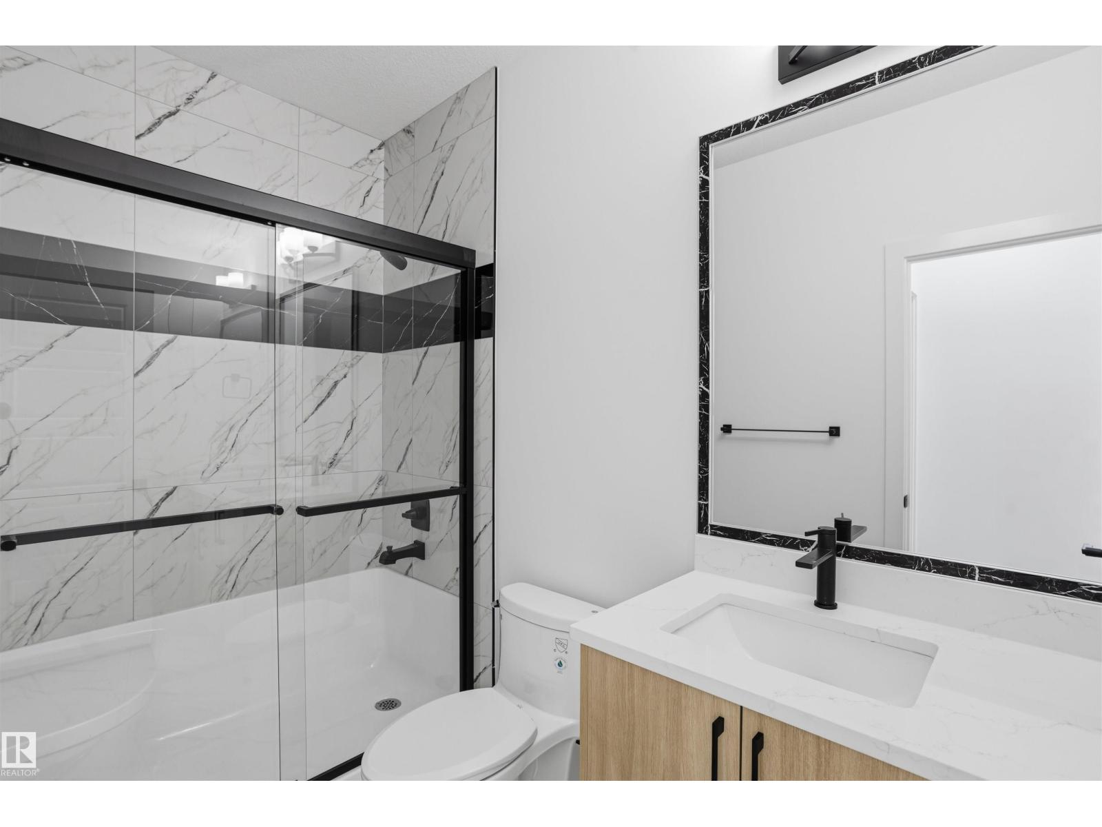 2135 1 AV SW - 9
