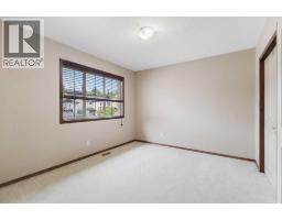 105 Cortina Bay Sw, Calgary, AB T3H0B5 Photo 24