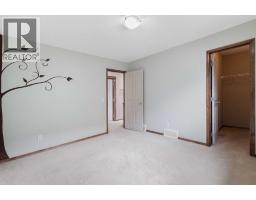 105 Cortina Bay Sw, Calgary, AB T3H0B5 Photo 27