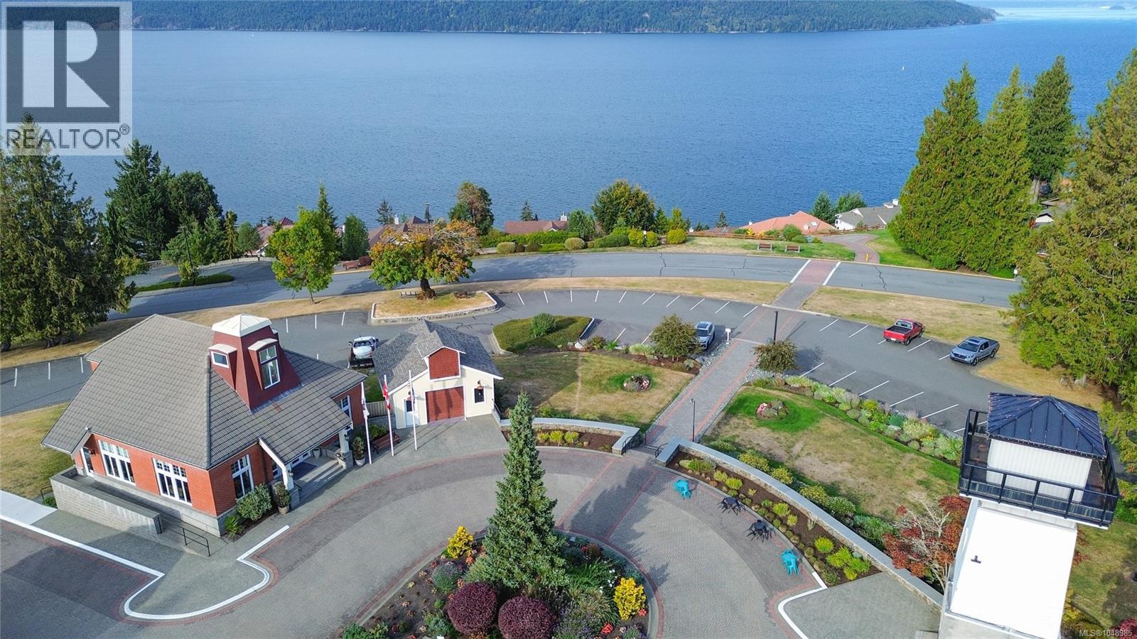 3728 Arbutus Dr N, Cobble Hill