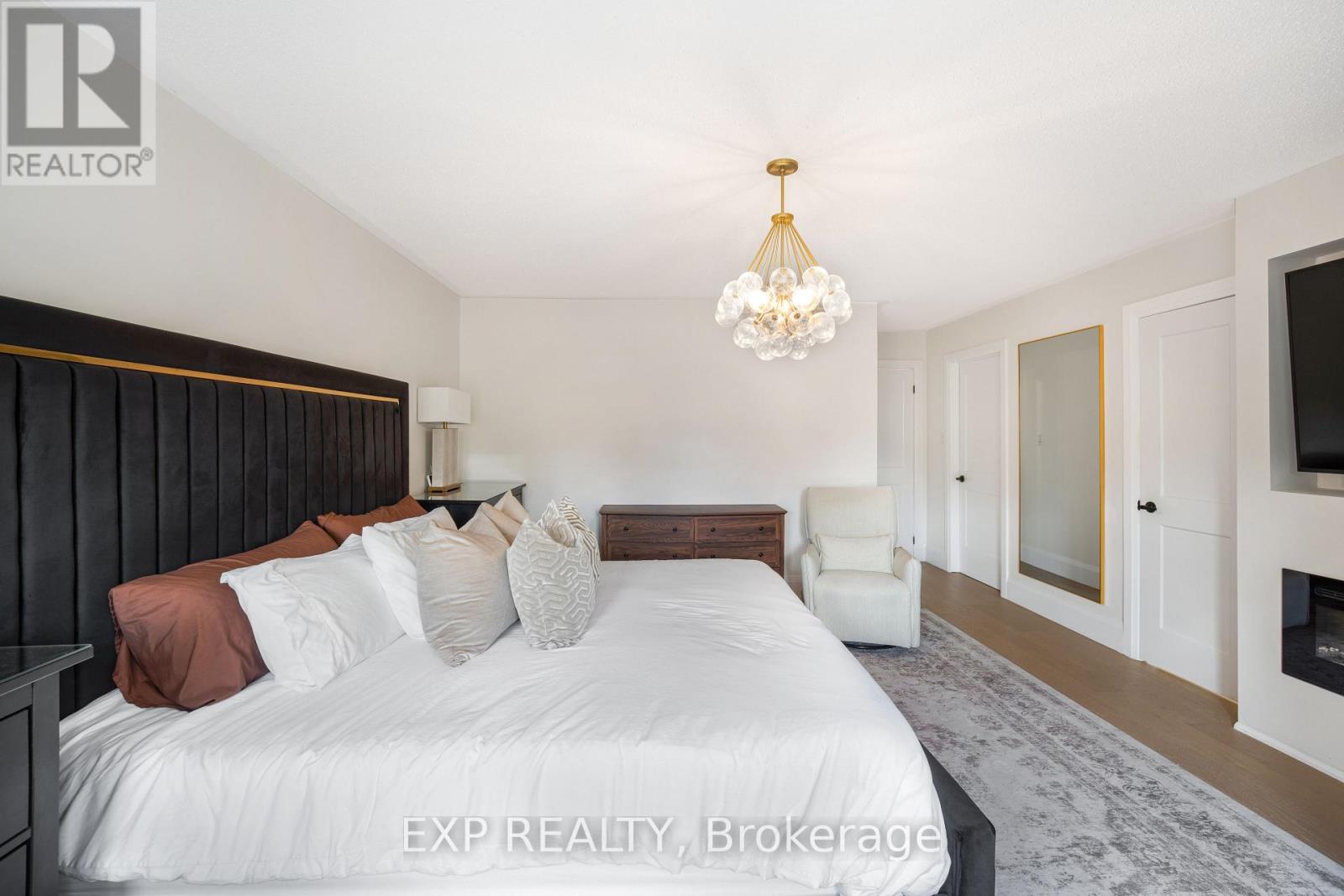 36 SERENITY STREET - 16