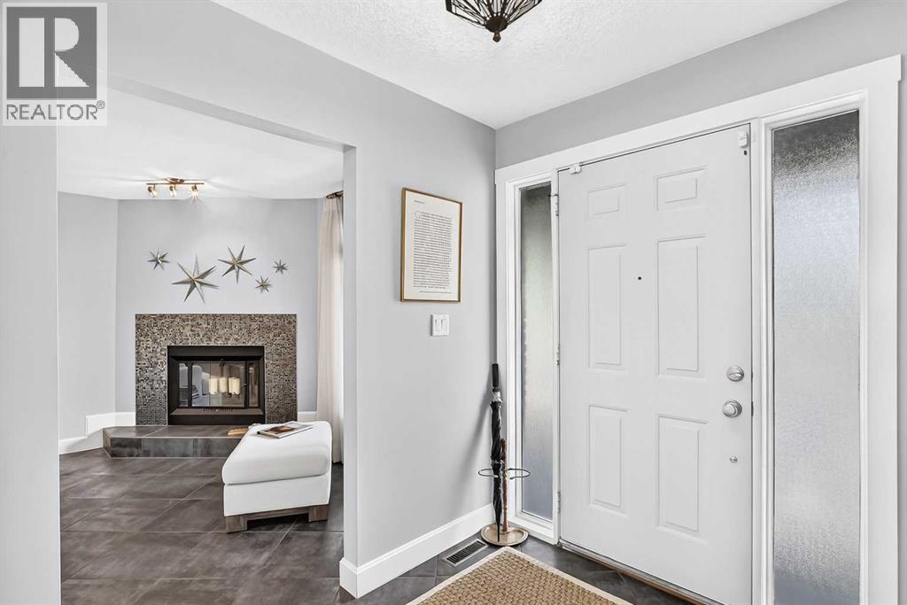 6 Edgedale Way NW - Image 4