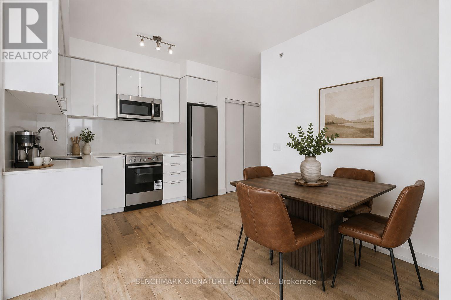 #315W 268 BUCHANAN DRIVE - 7