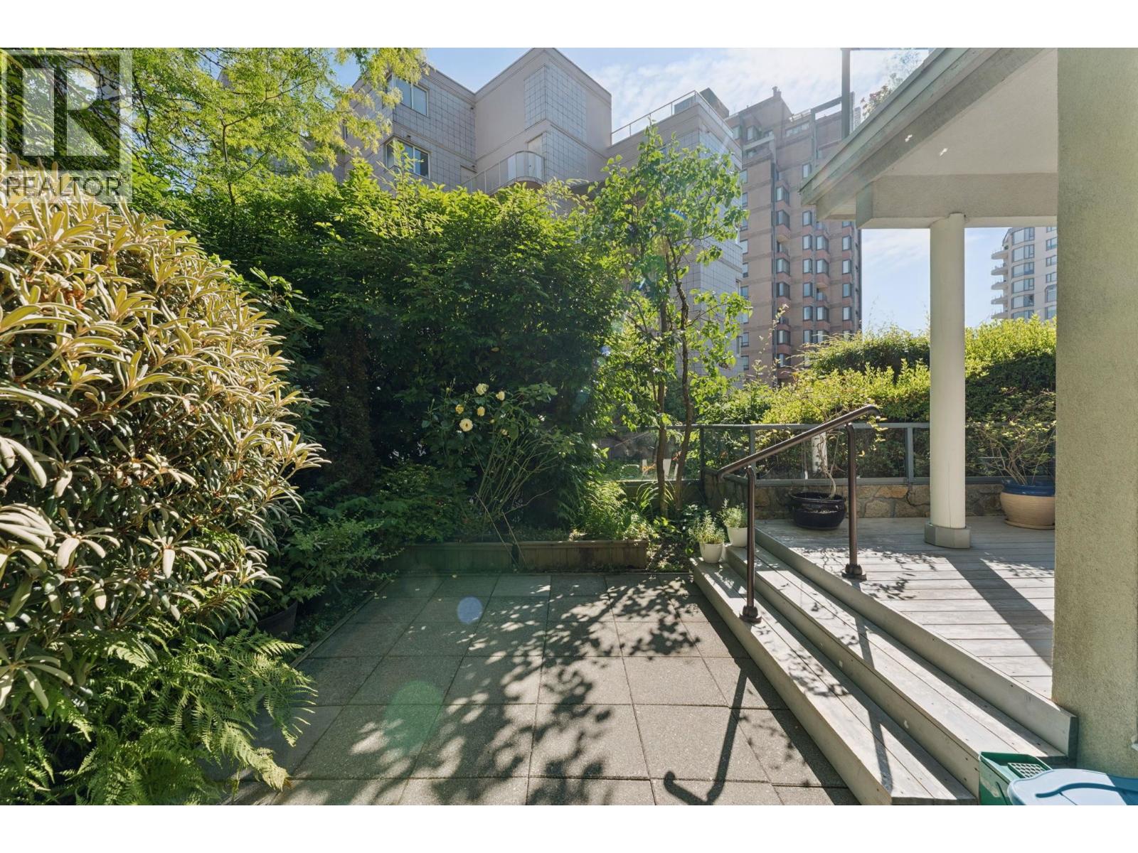 2242 MARINE DRIVE, West Vancouver — photo 8