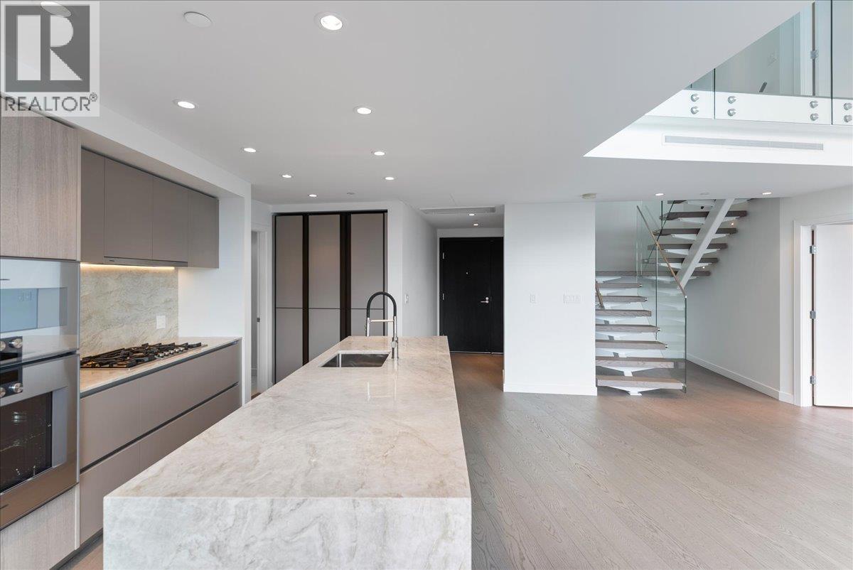 2406 1500 FERN STREET, North Vancouver