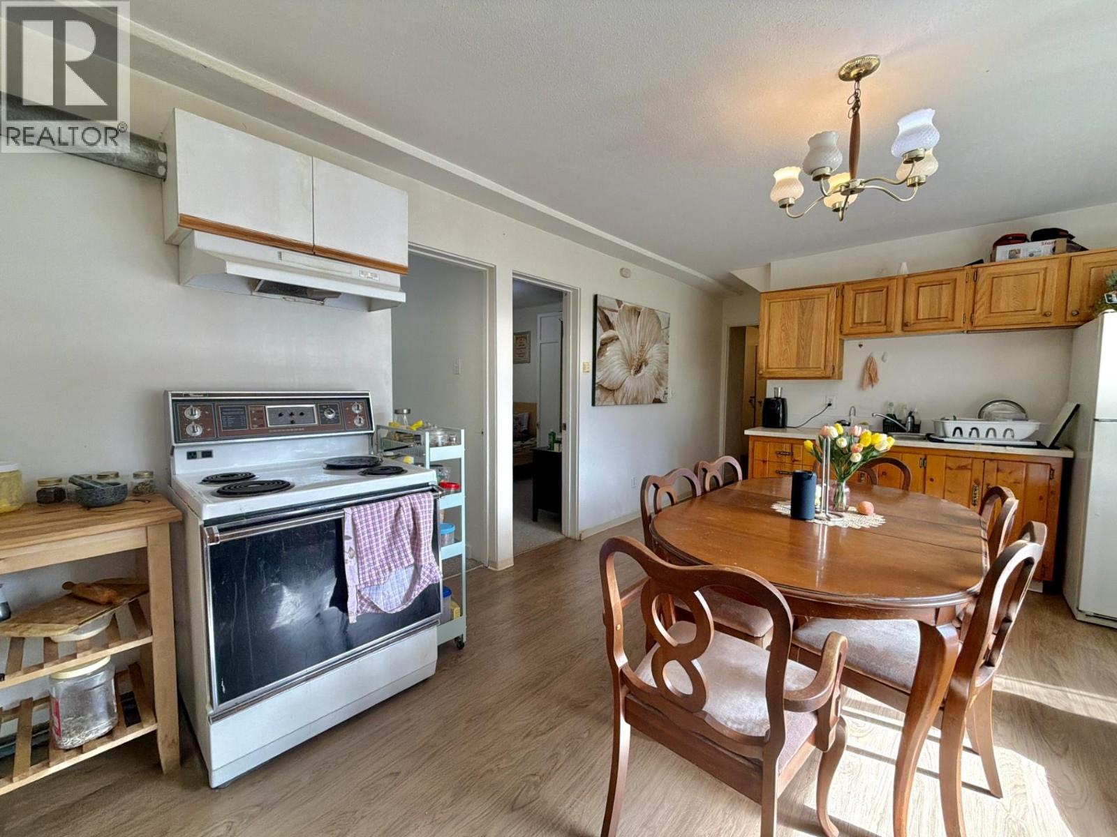 1044 FIRCREST ROAD, Gibsons
