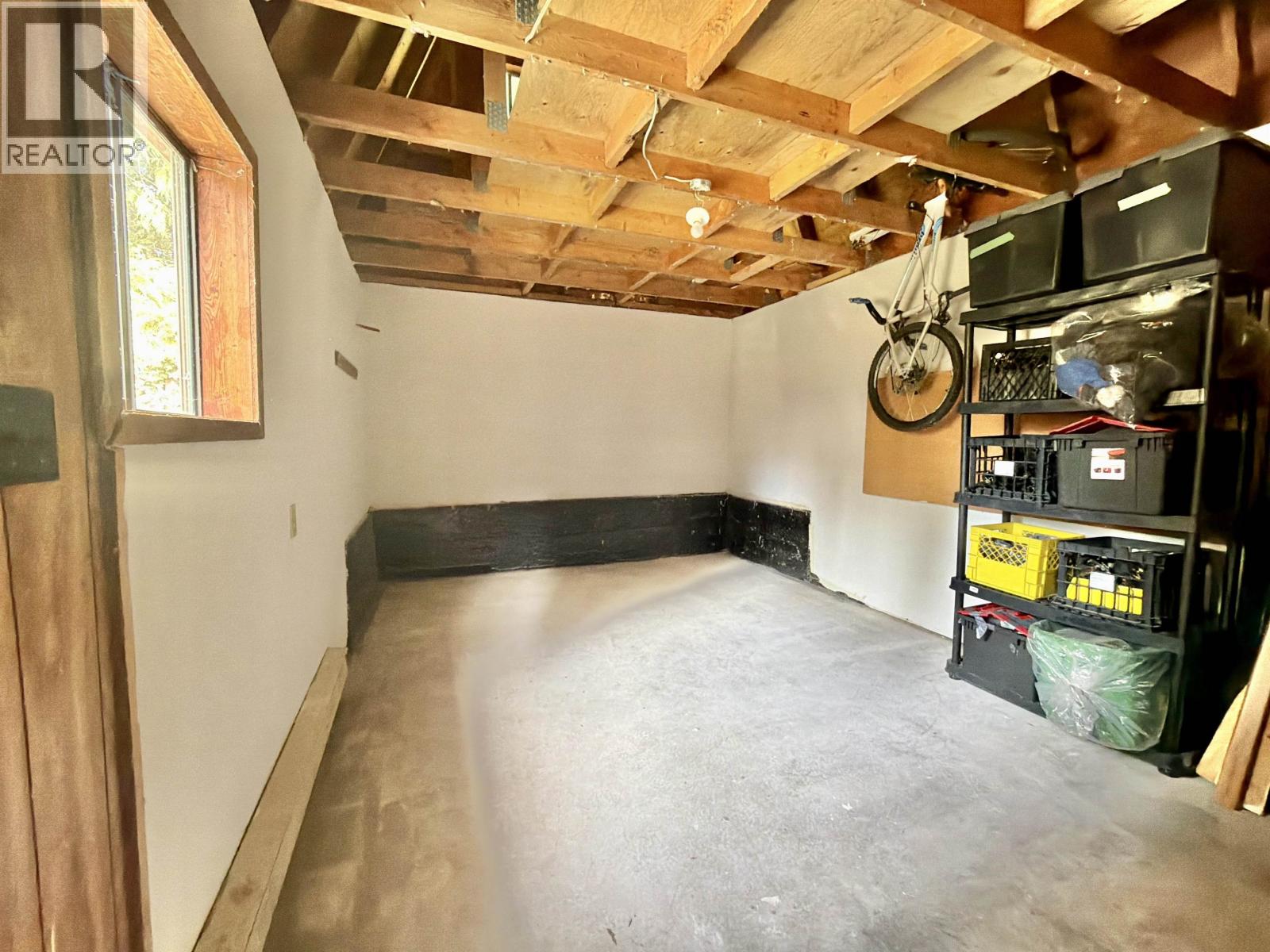 1044 FIRCREST ROAD, Gibsons