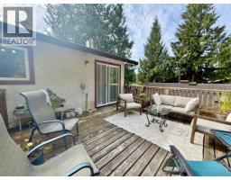 1044 Fircrest Road, Gibsons, BC V0N1V4 Photo 11