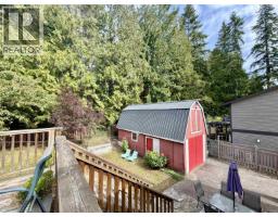 1044 Fircrest Road, Gibsons, BC V0N1V4 Photo 13