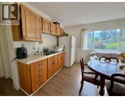 1044 Fircrest Road, Gibsons, BC V0N1V4 Photo 23