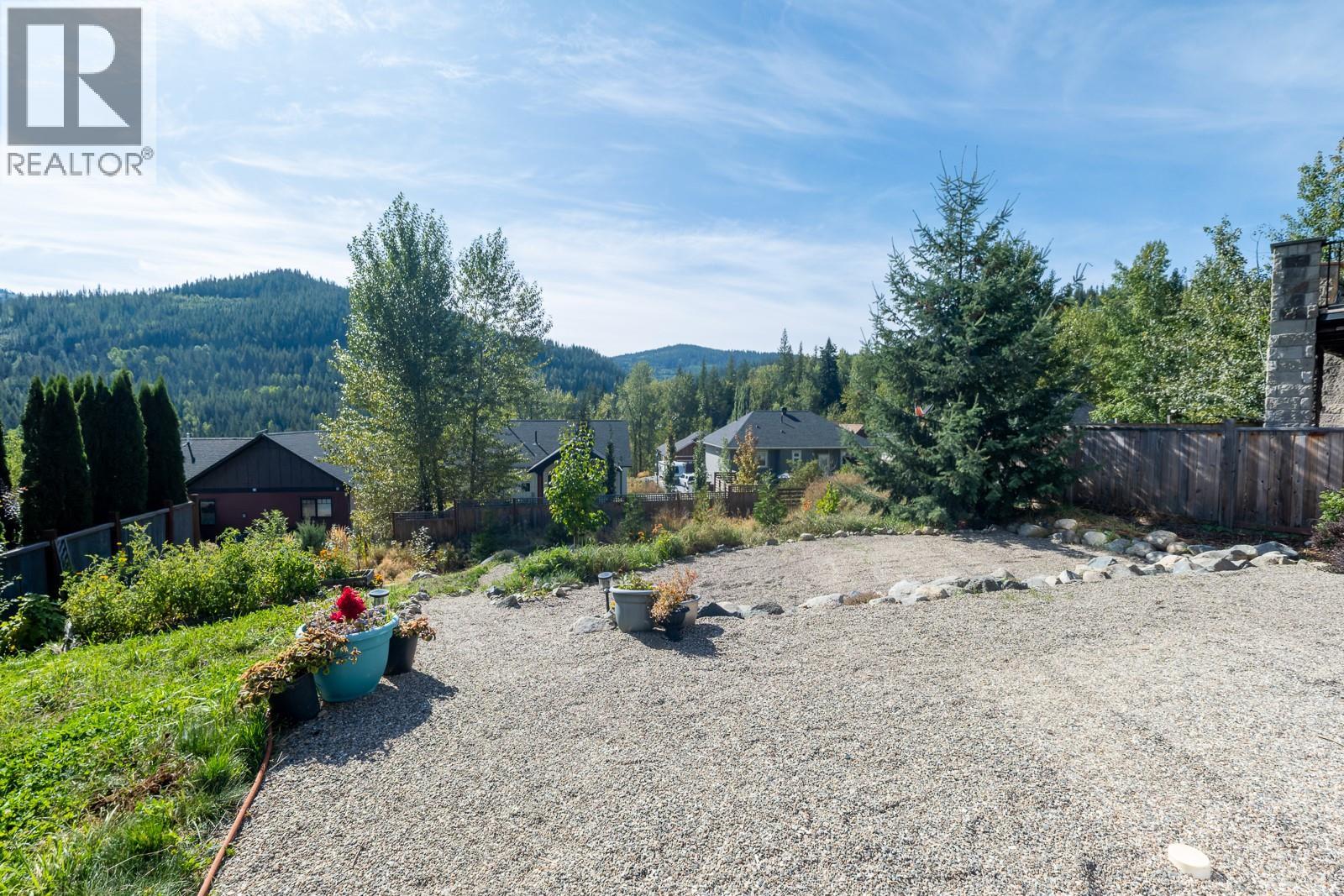 1007 Silvertip Road - 31