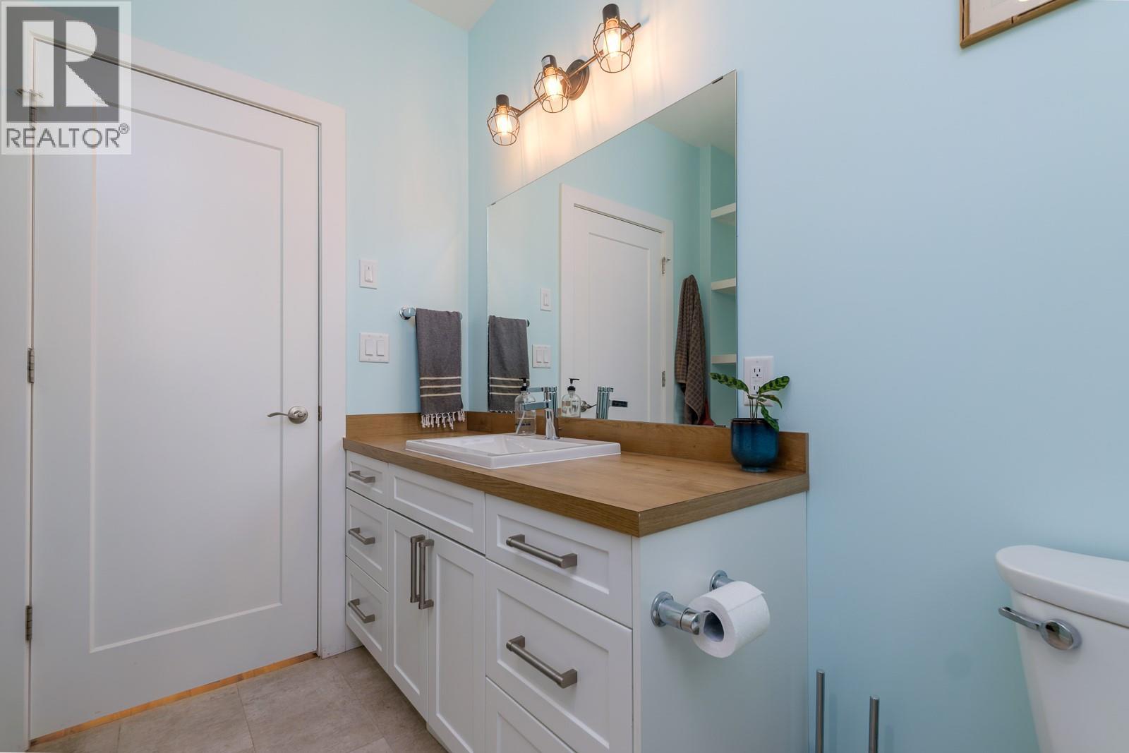 1007 Silvertip Road - 14