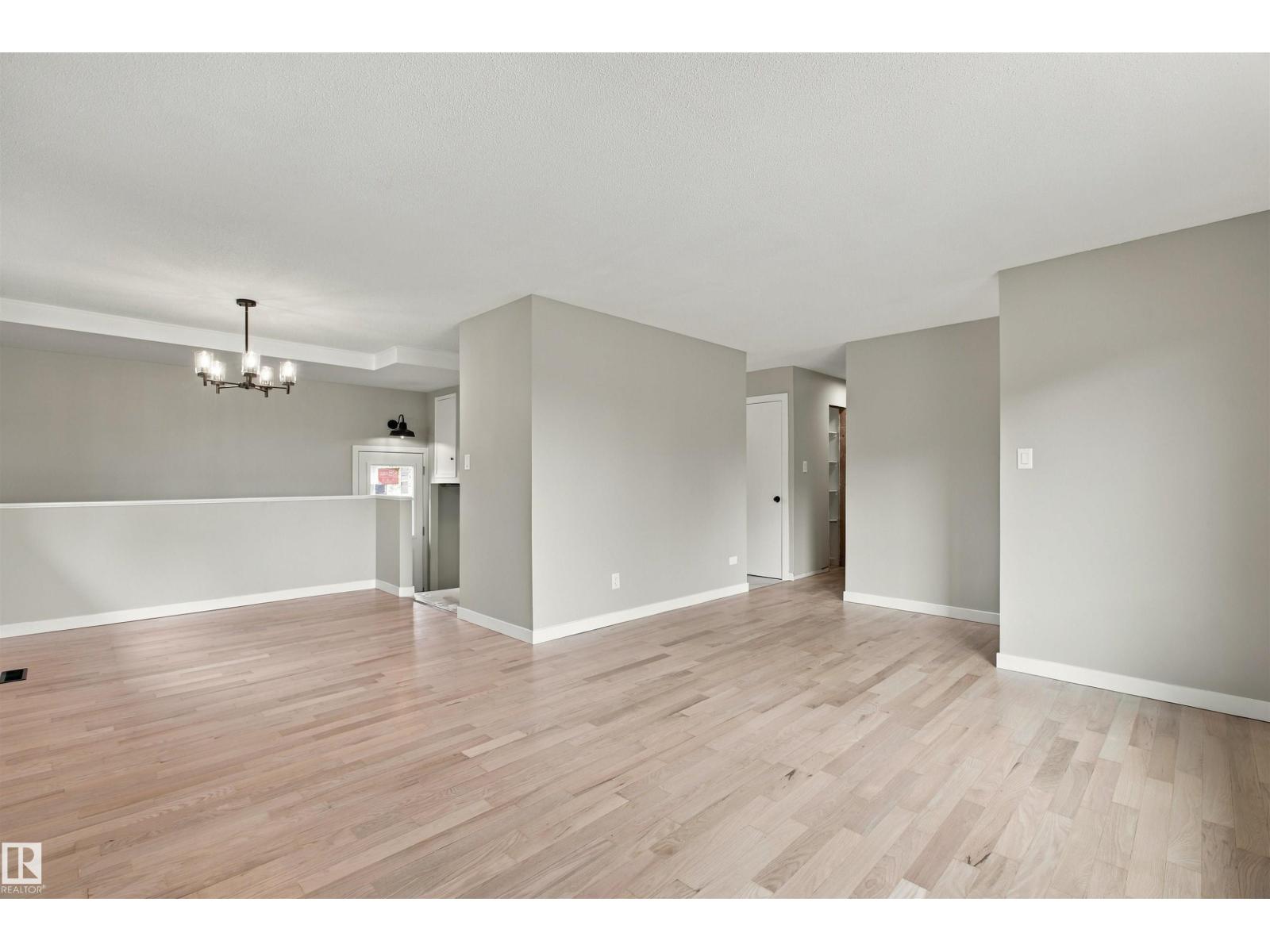 9908 99 ST - 10