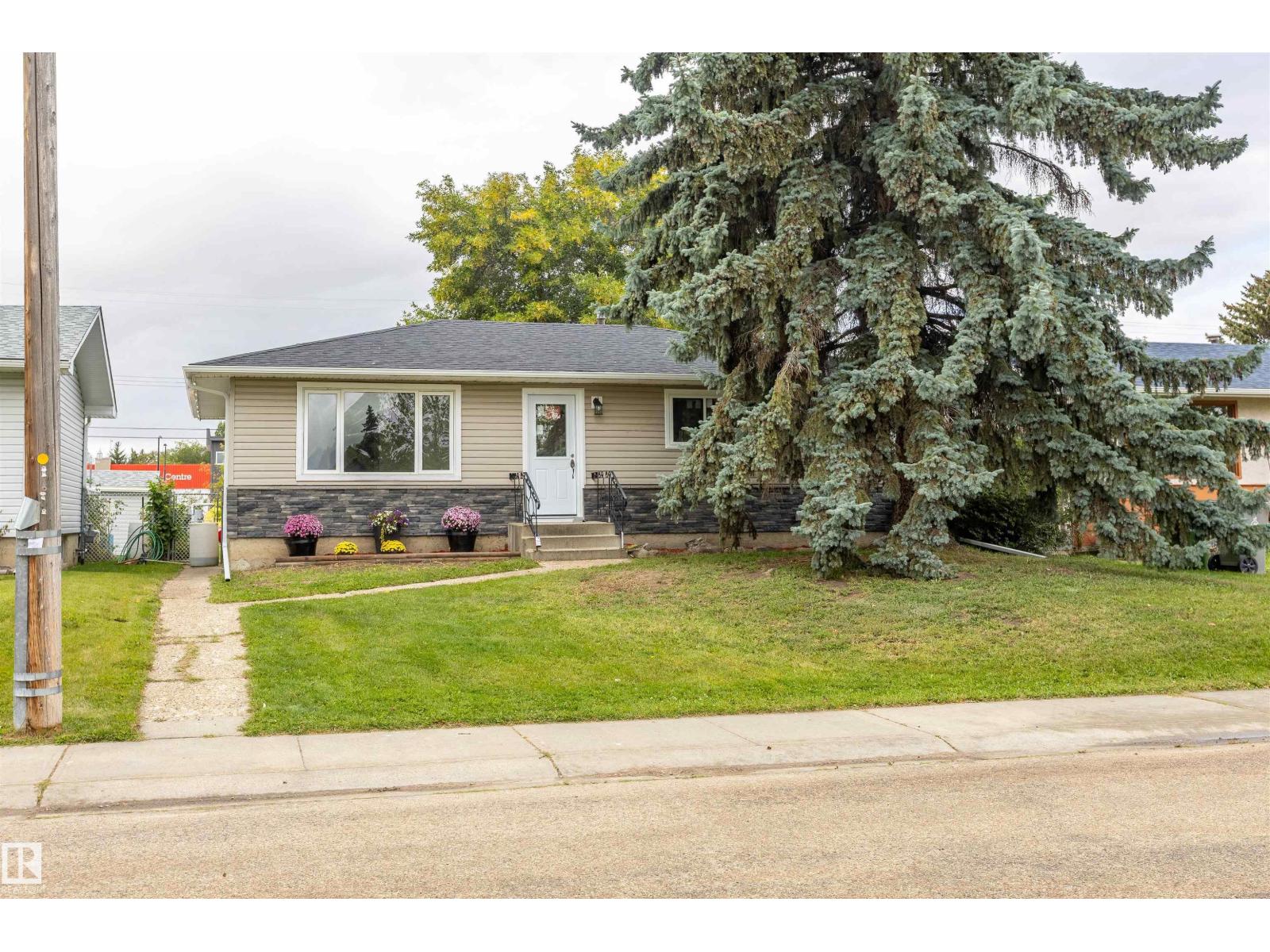 9908 99 ST - 2