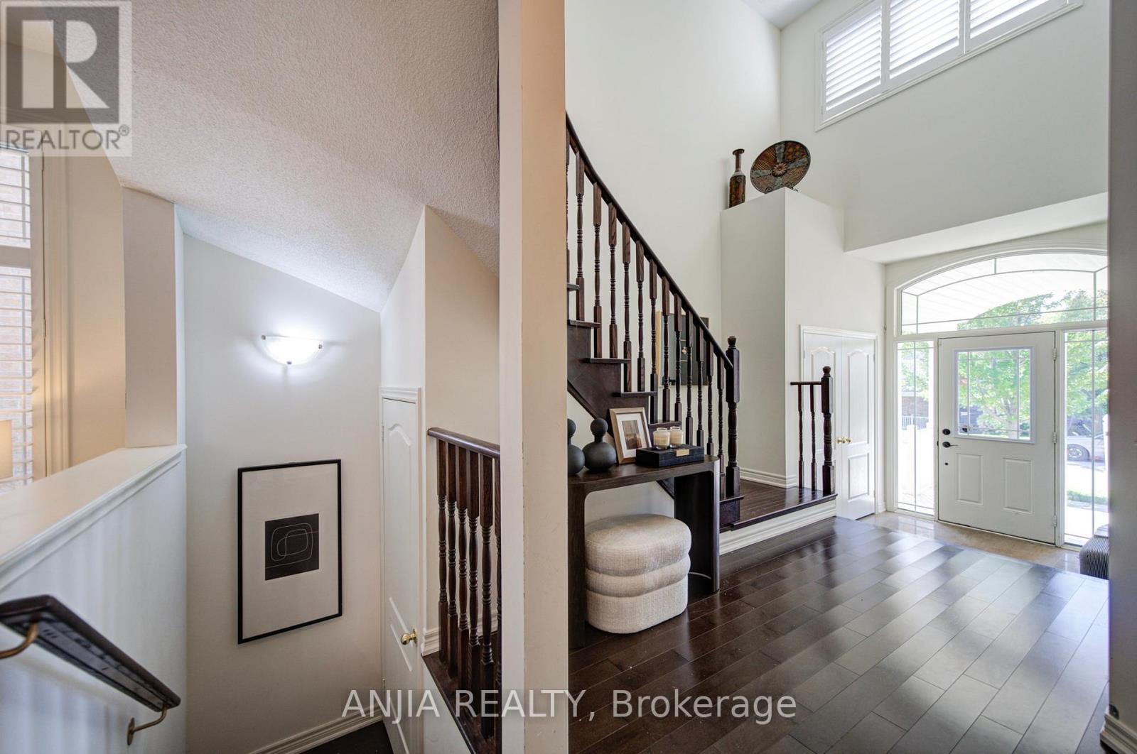 68 OLD FIELD CRESCENT, East Gwillimbury — photo 6