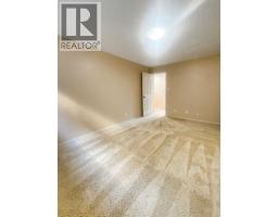 105 Riverwood Manor W - photo 12