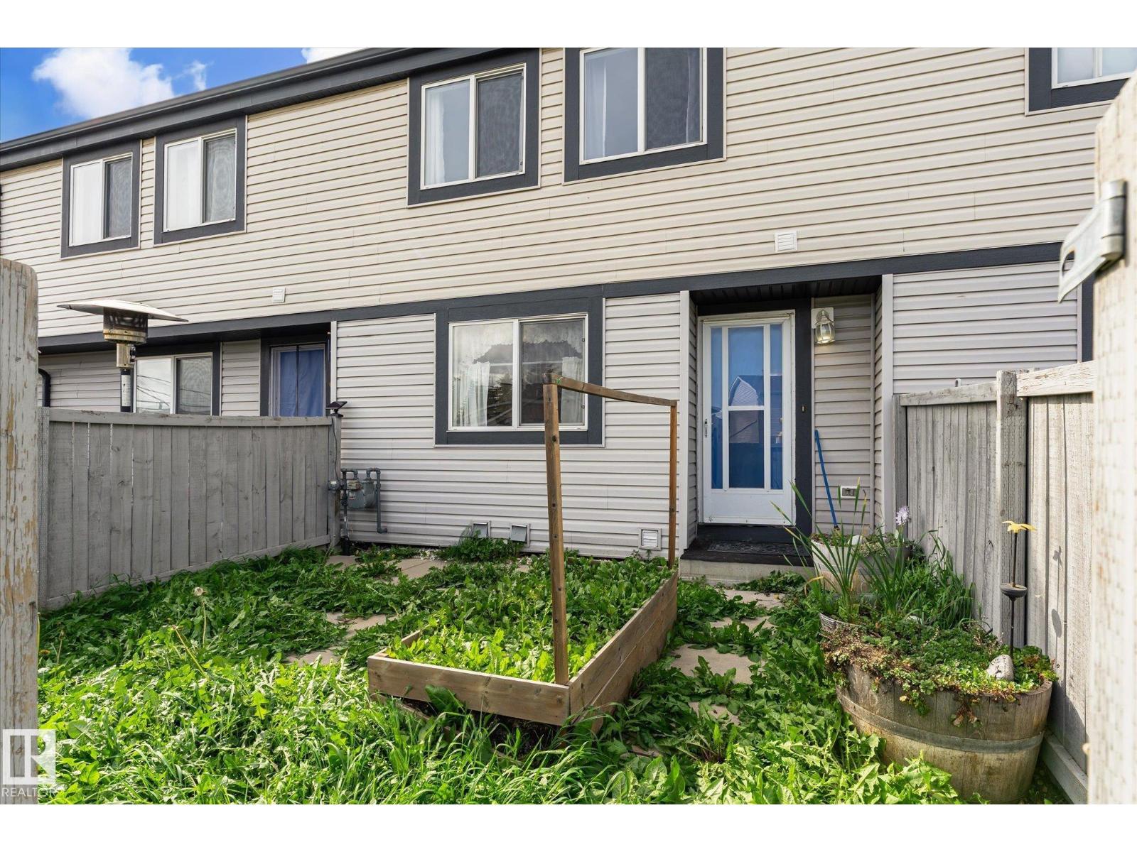 #3 18010 98 AV NW - 37