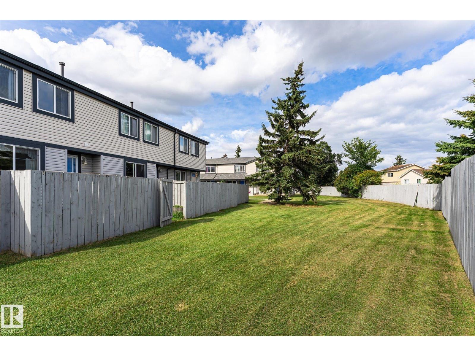 #3 18010 98 AV NW - 44