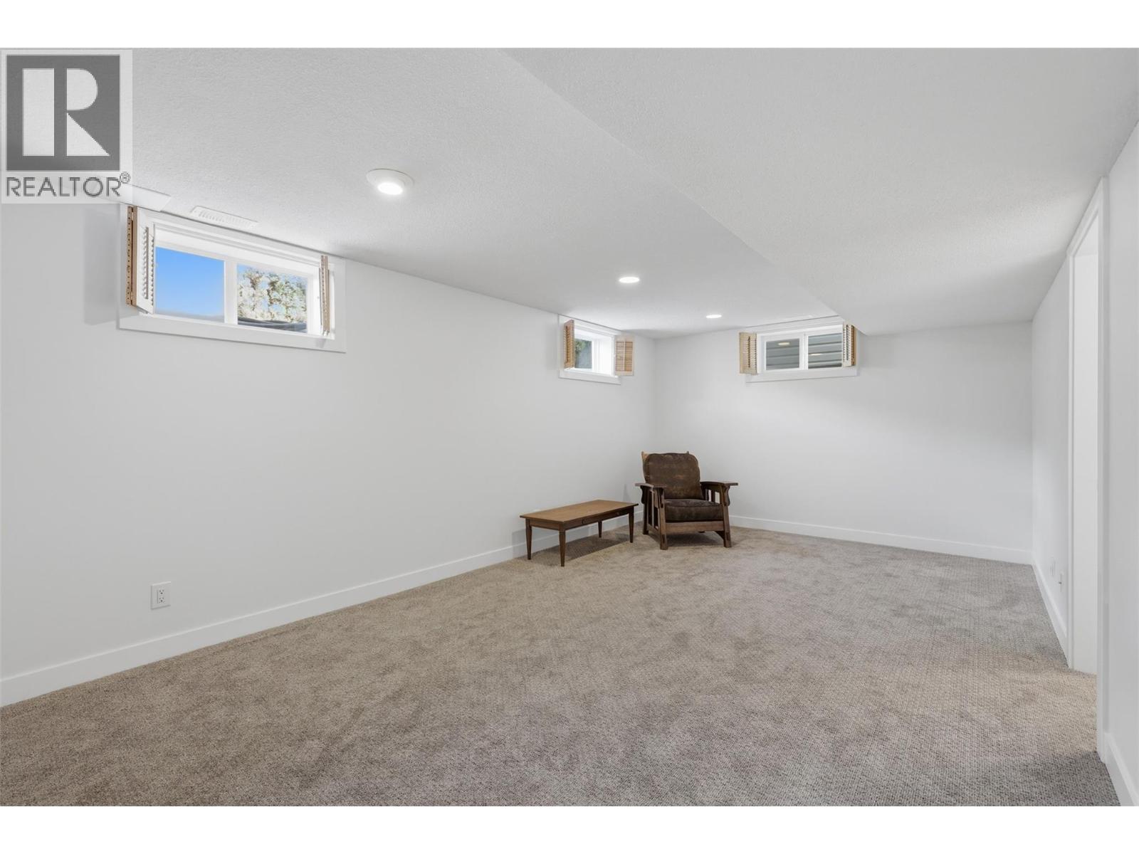 2366 GLENVIEW Avenue - 29