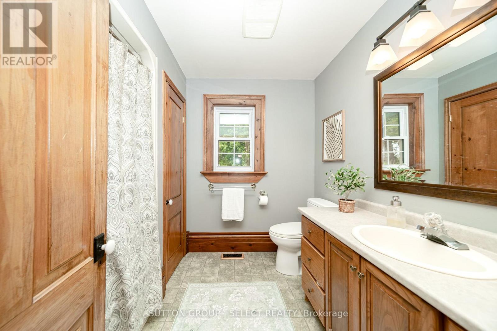 10072 Argyle Street — photo 23