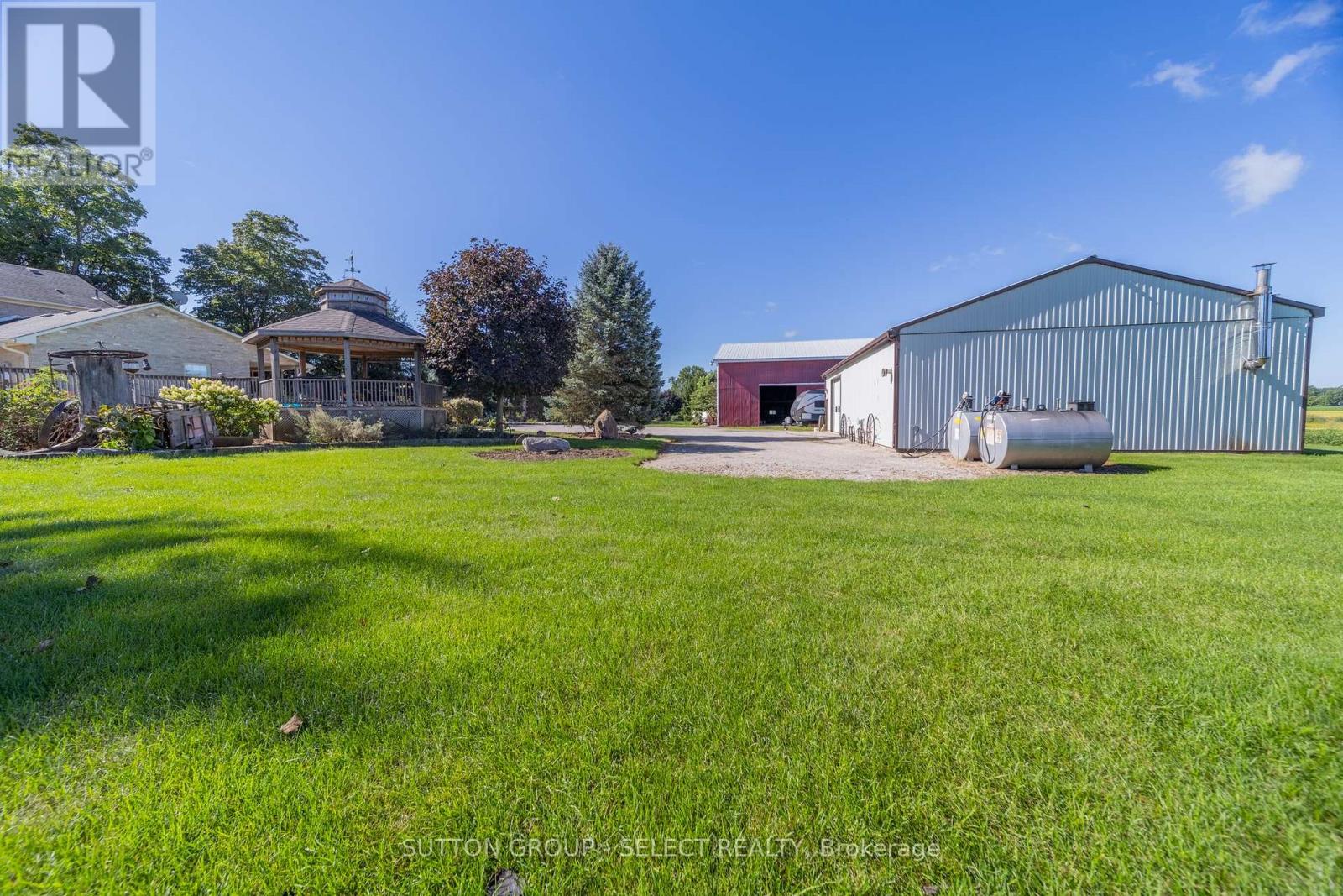 10072 Argyle Street — photo 43
