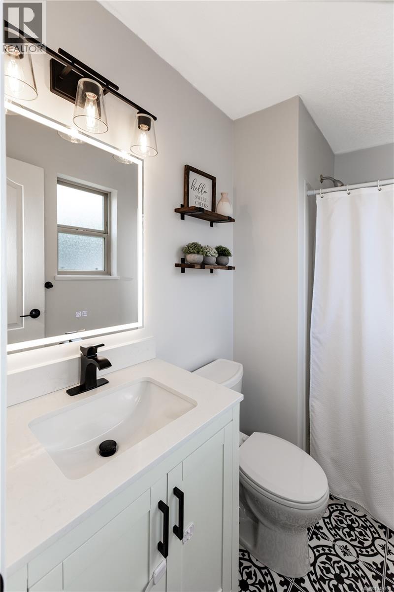 809 Willowcrest Rd - 28