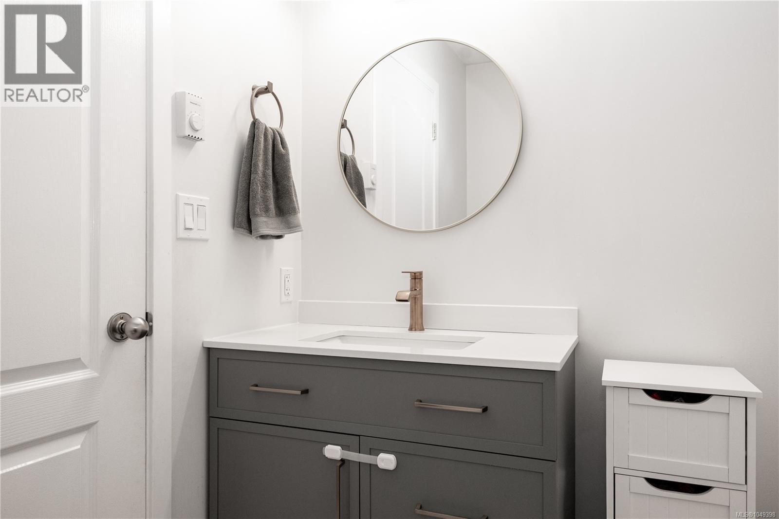 809 Willowcrest Rd - Image 33