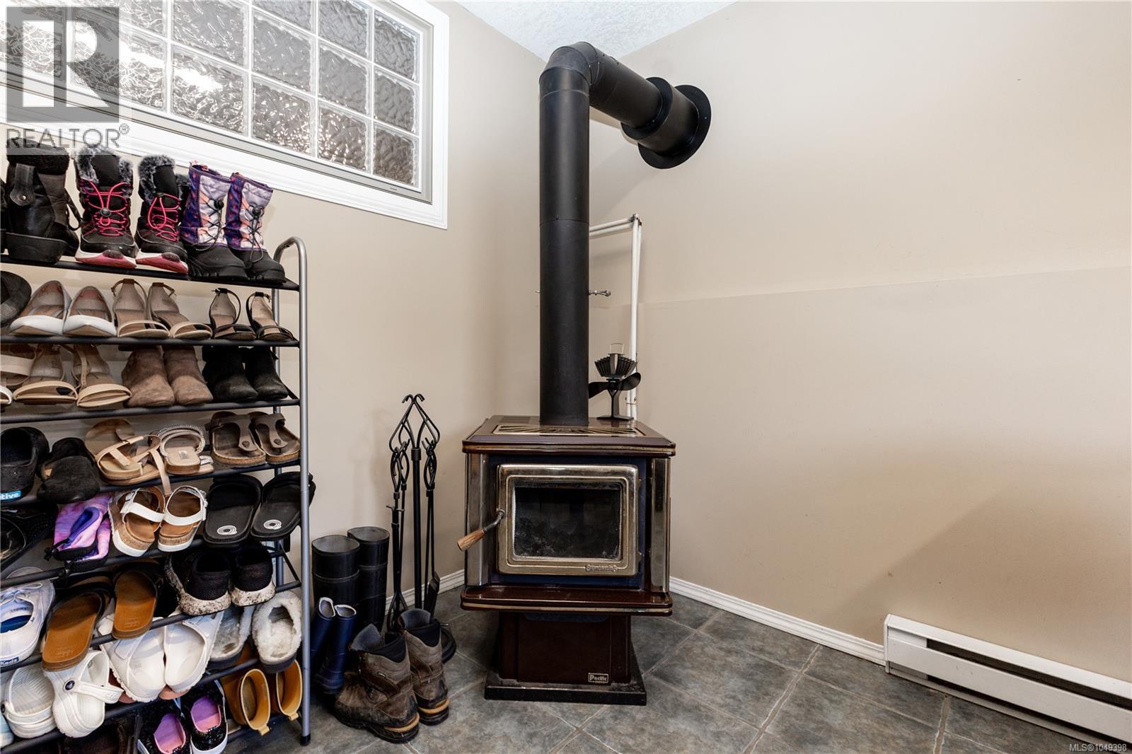 809 Willowcrest Rd - 36