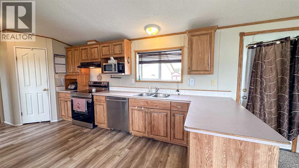 107, 5446 Highway 584 - 9