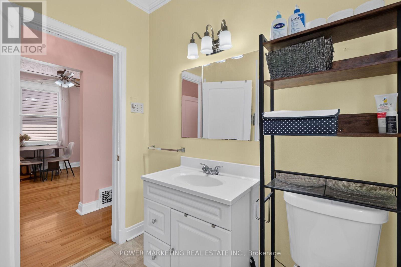 318 SHAKESPEARE STREET - 29