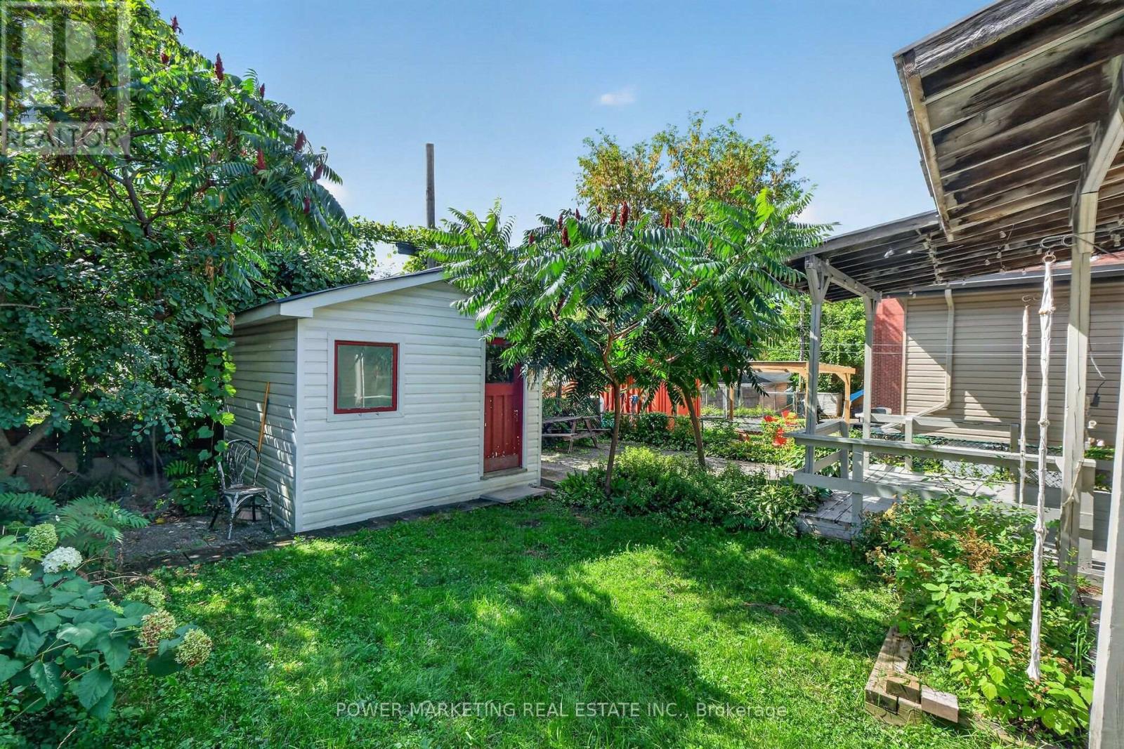 318 SHAKESPEARE STREET - 47