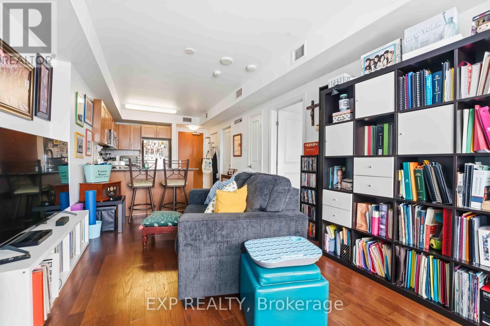 1 Bed, 1 Bath House for Sale in Ottawa – 1805 – 195 BESSERER STREET, Ottawa – MLS# X13775720 - Image 27