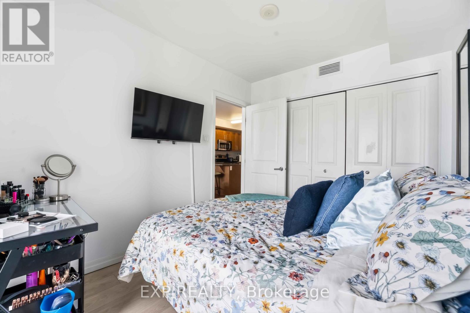 1 Bed, 1 Bath House for Sale in Ottawa – 1805 – 195 BESSERER STREET, Ottawa – MLS# X13775720 - Image 37
