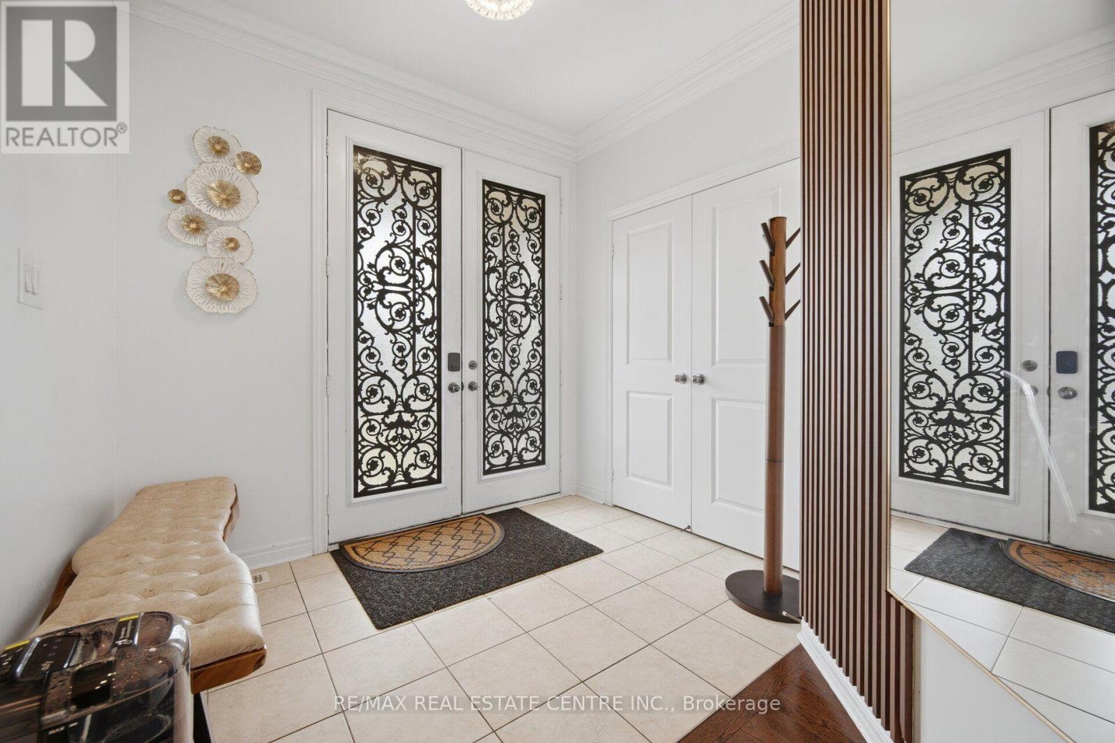 13 GOODSWAY TRAIL - 10