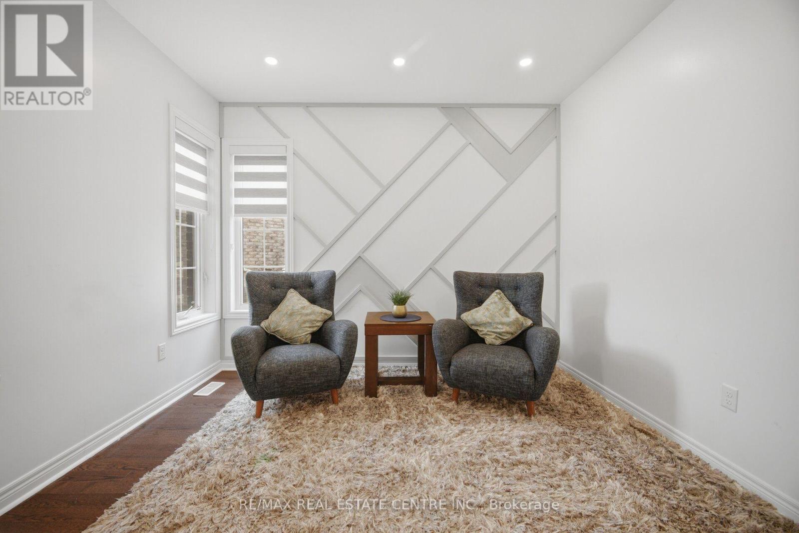 13 GOODSWAY TRAIL - 12