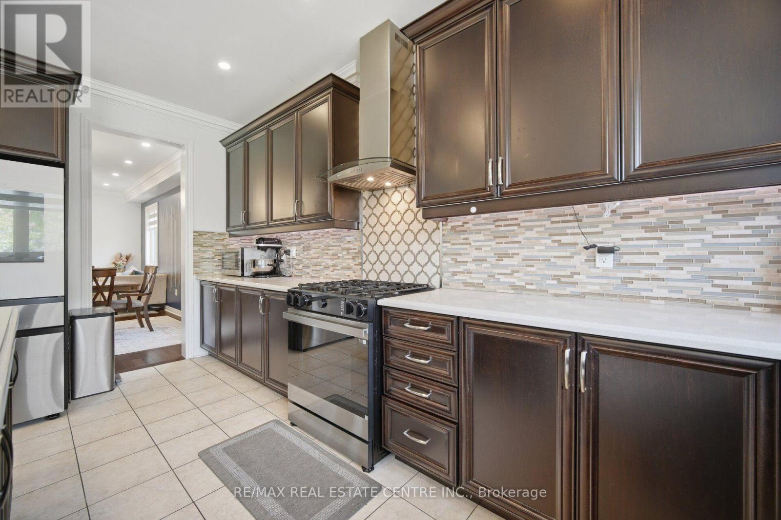 13 GOODSWAY TRAIL - 5
