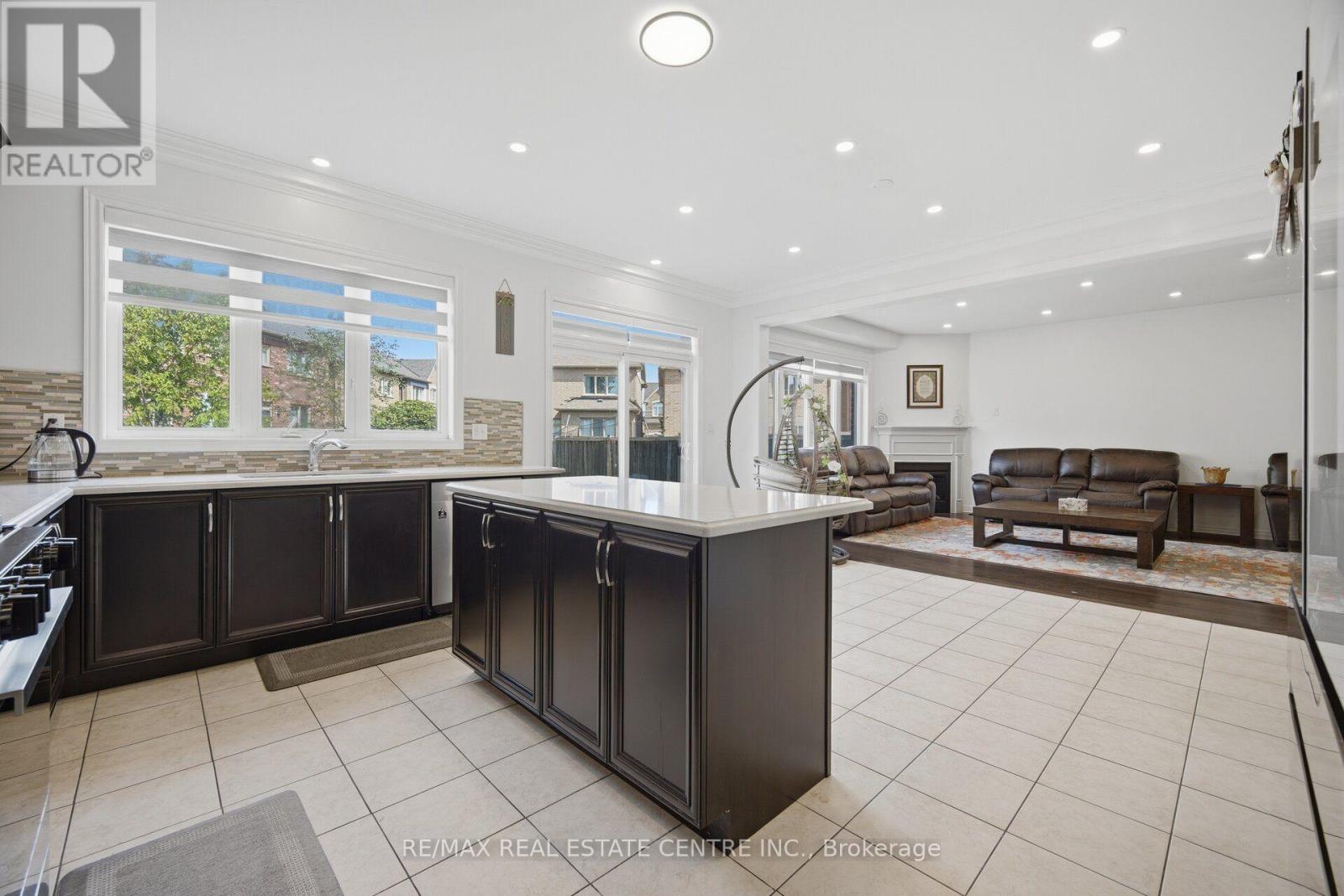 13 GOODSWAY TRAIL - 6