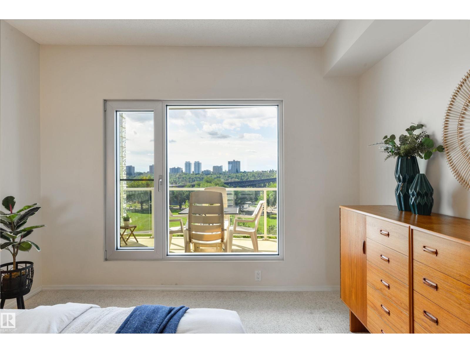 #402 9708 110 ST NW - 20