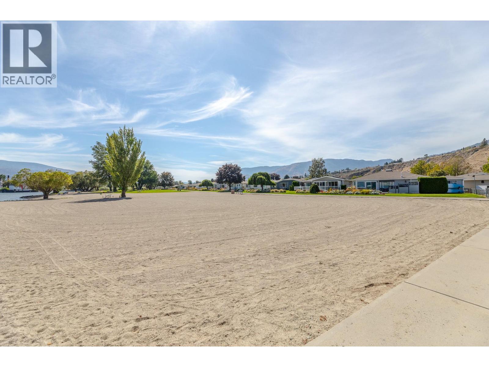 124 Heron Drive - Image 52
