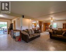785 North Fraser Drive, Quesnel, BC V2J1Z7 Photo 16