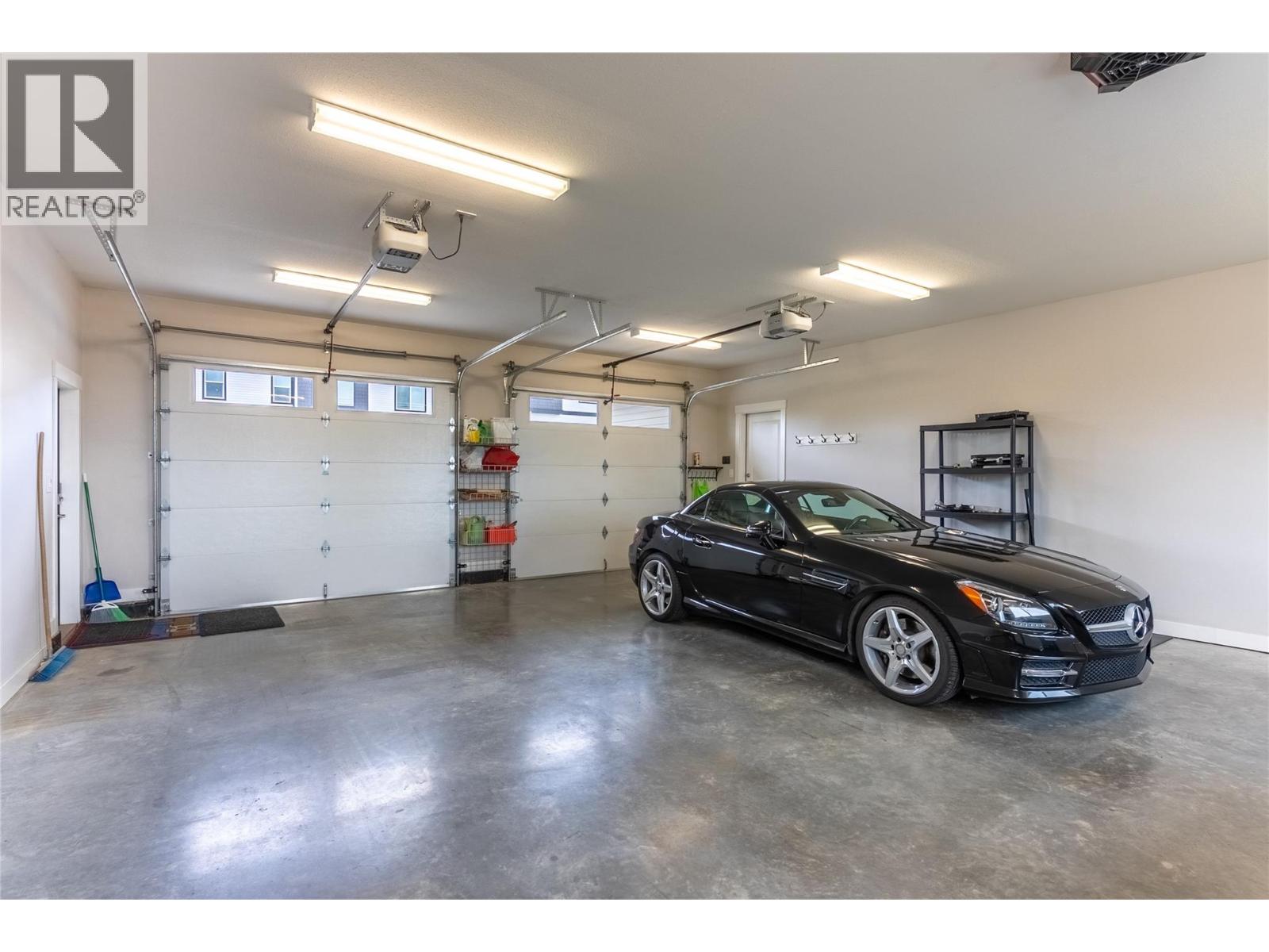 256 Calcite Drive - Image 37