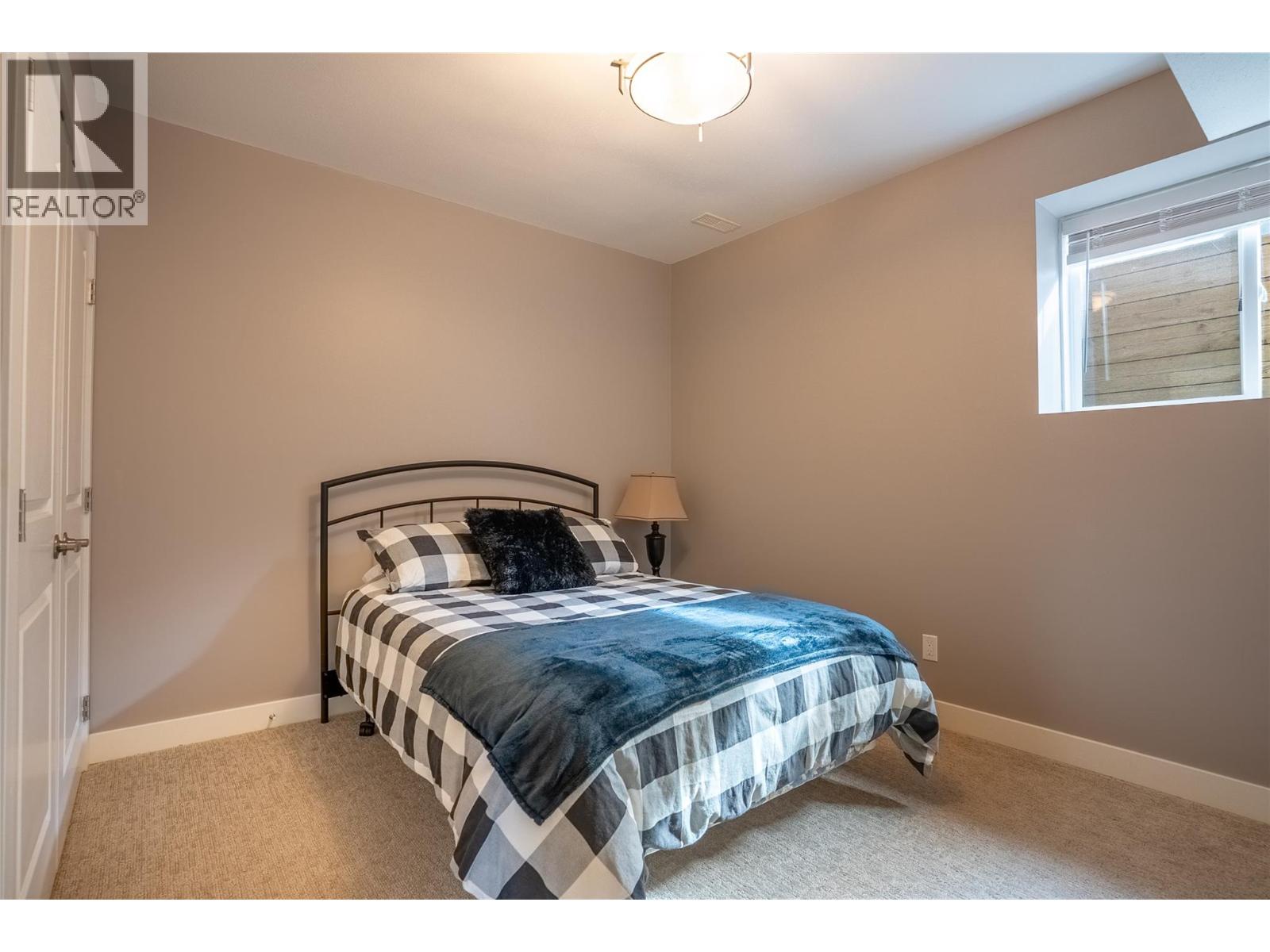 256 Calcite Drive - 33