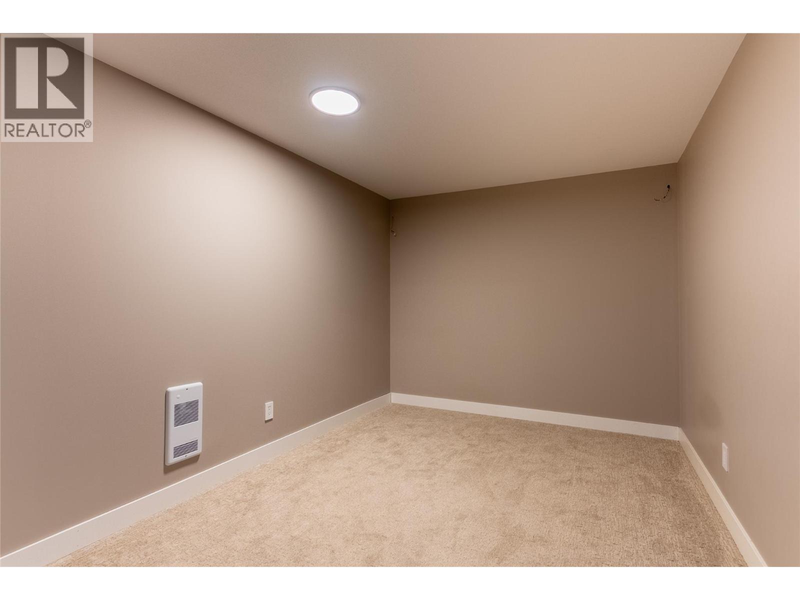 256 Calcite Drive - Image 23