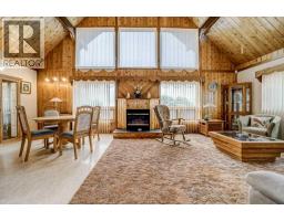Living room - 2118 210 Street, Bellevue, AB T0K0C0 Photo 14