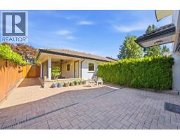305 E 17th Street, North Vancouver, BC V7L2W1 Photo 30